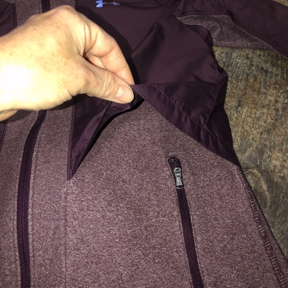 Women’s under armour sweater jacket - Picture 5 of 8